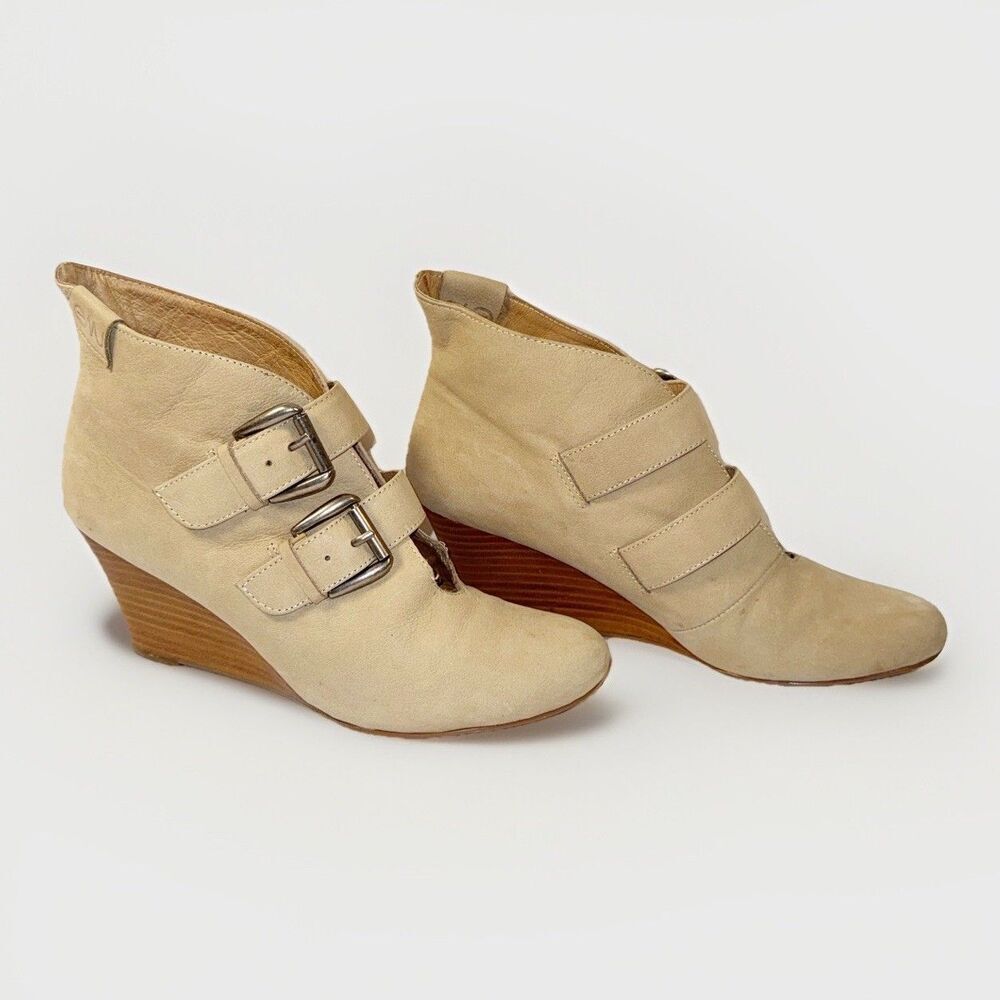 Emu Australia Leather Wedge Heel Ankle Bootie Buckle Beige Boho Western Size‎ 7
